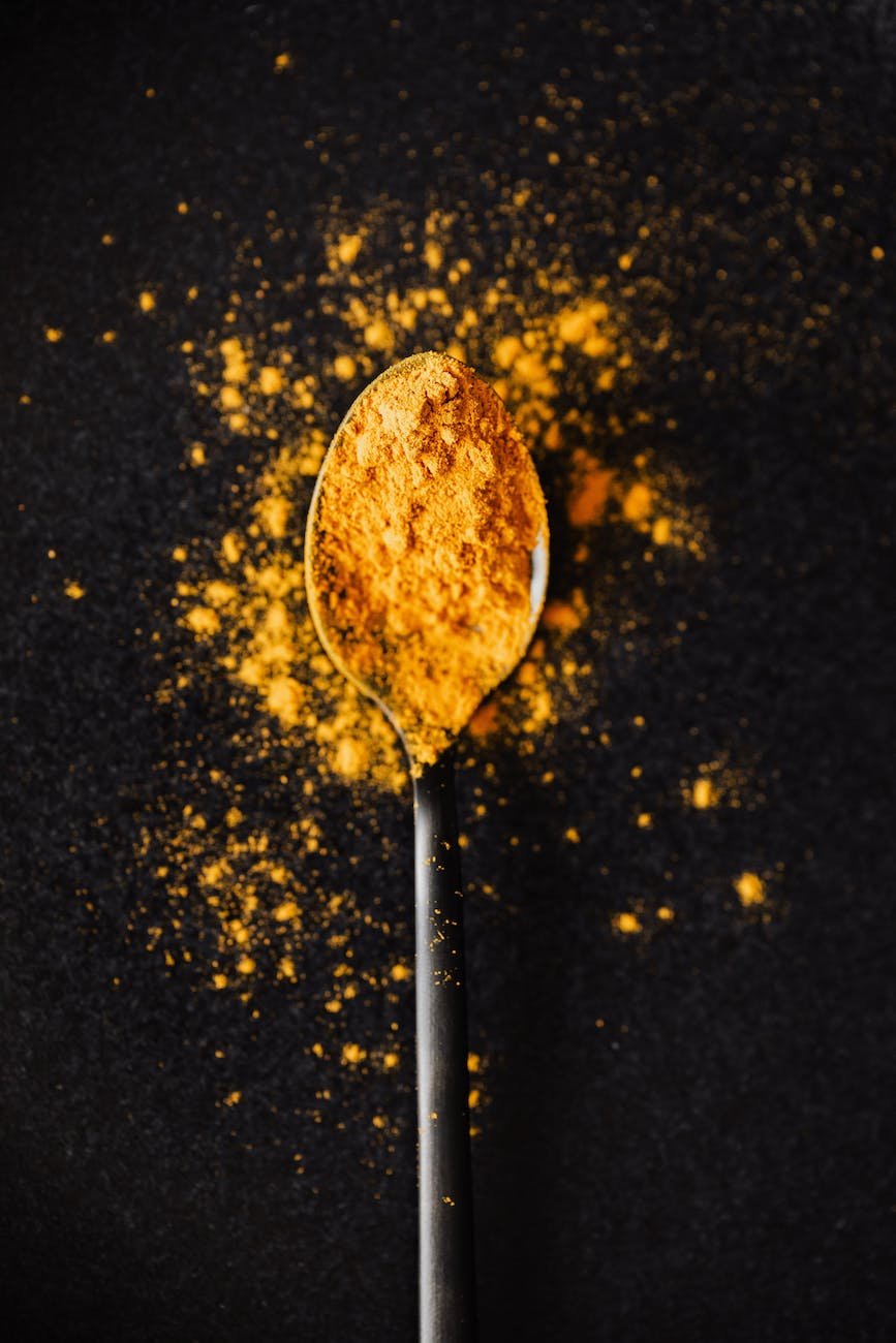 The Healing Power: Ginger Detox Tea & Turmeric